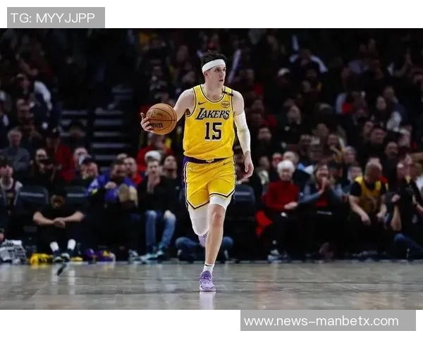 里弗斯谈交易截止日后的放松氛围字母推文增强队友间的团结感