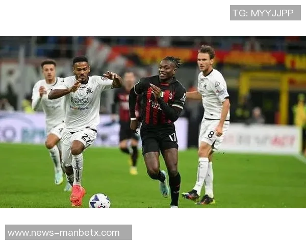 苏莱禁区前精彩兜射破门助罗马首开纪录1-0领先对手